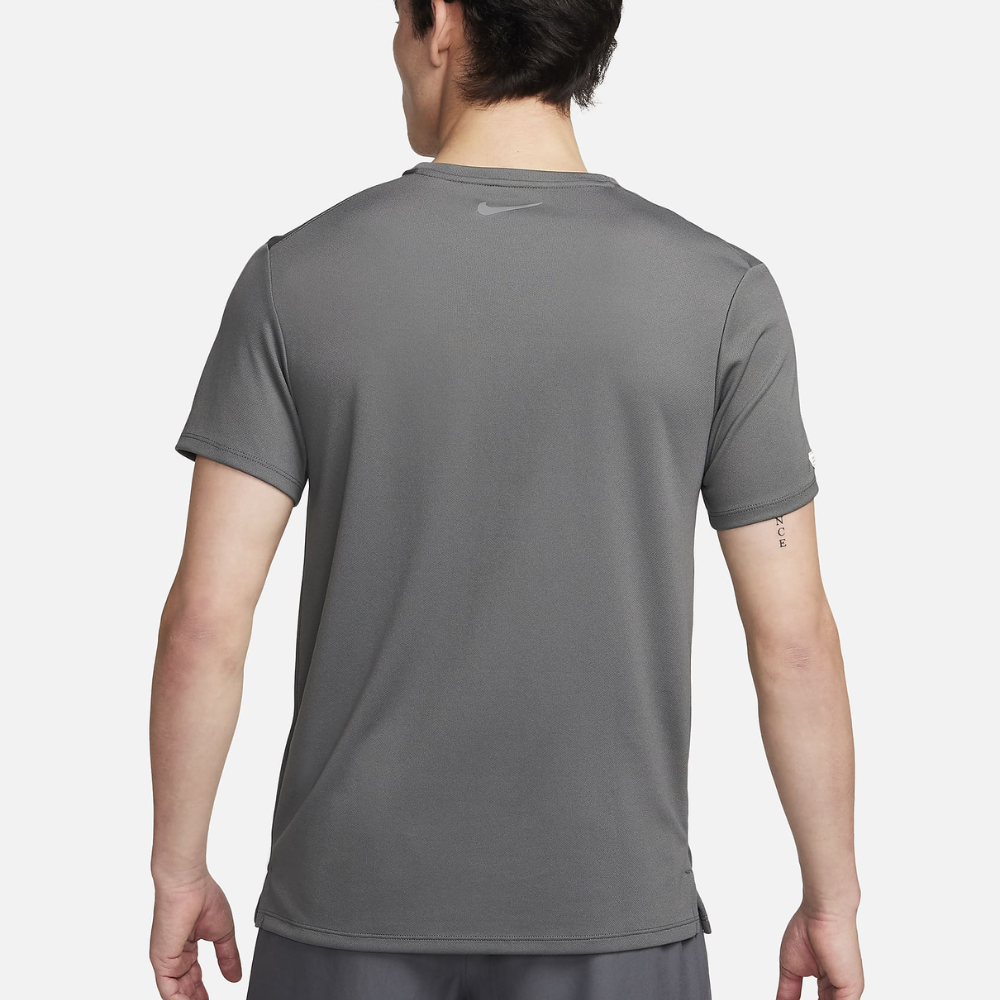 Áo running nike Miler Flash nam FN3052-068
