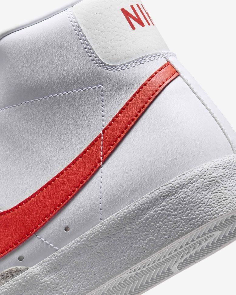 Giầy sportswear nike BLAZER MID '77 VNTG nam BQ6806-128