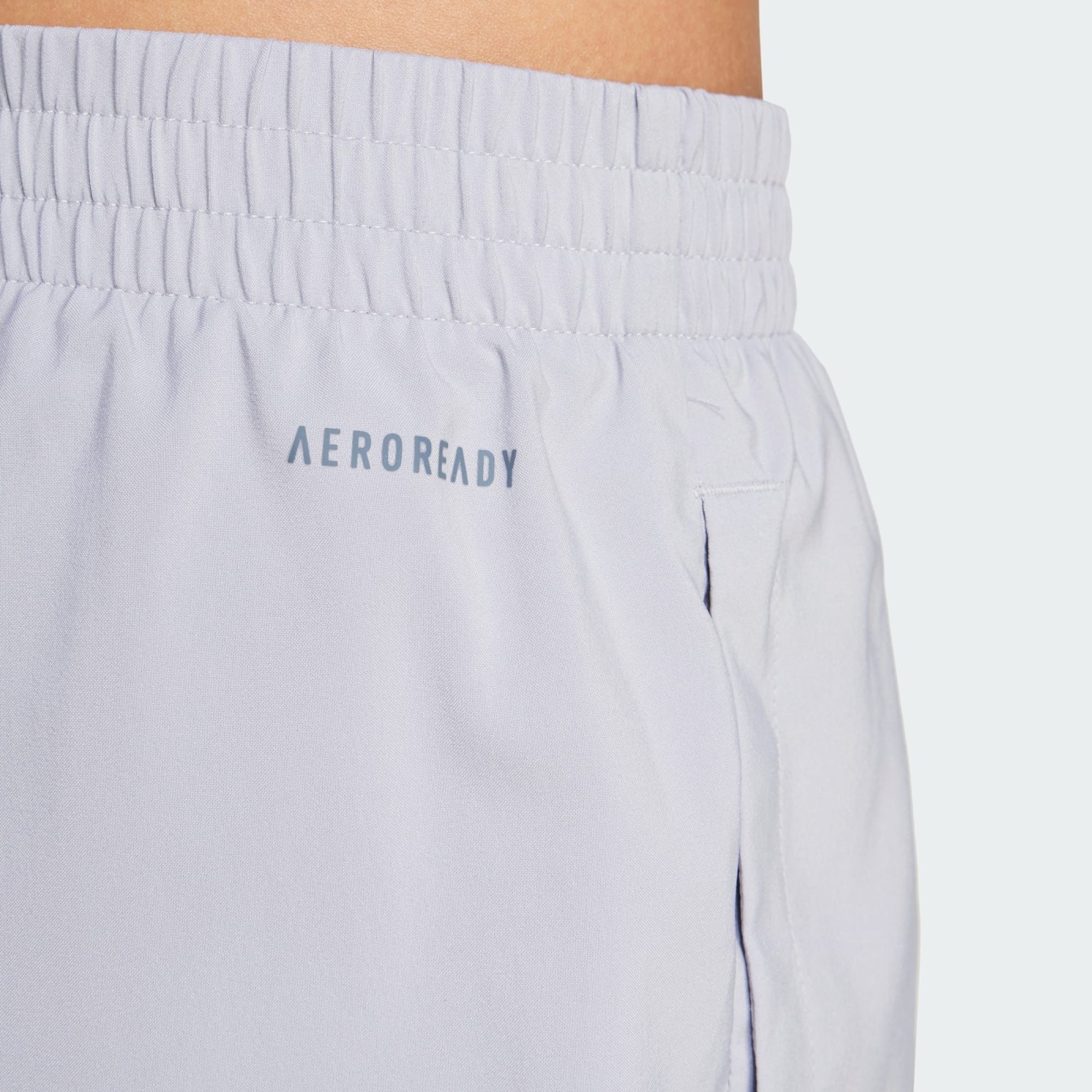 Quần training adidas SHORT MINIMAL nữ IX1008