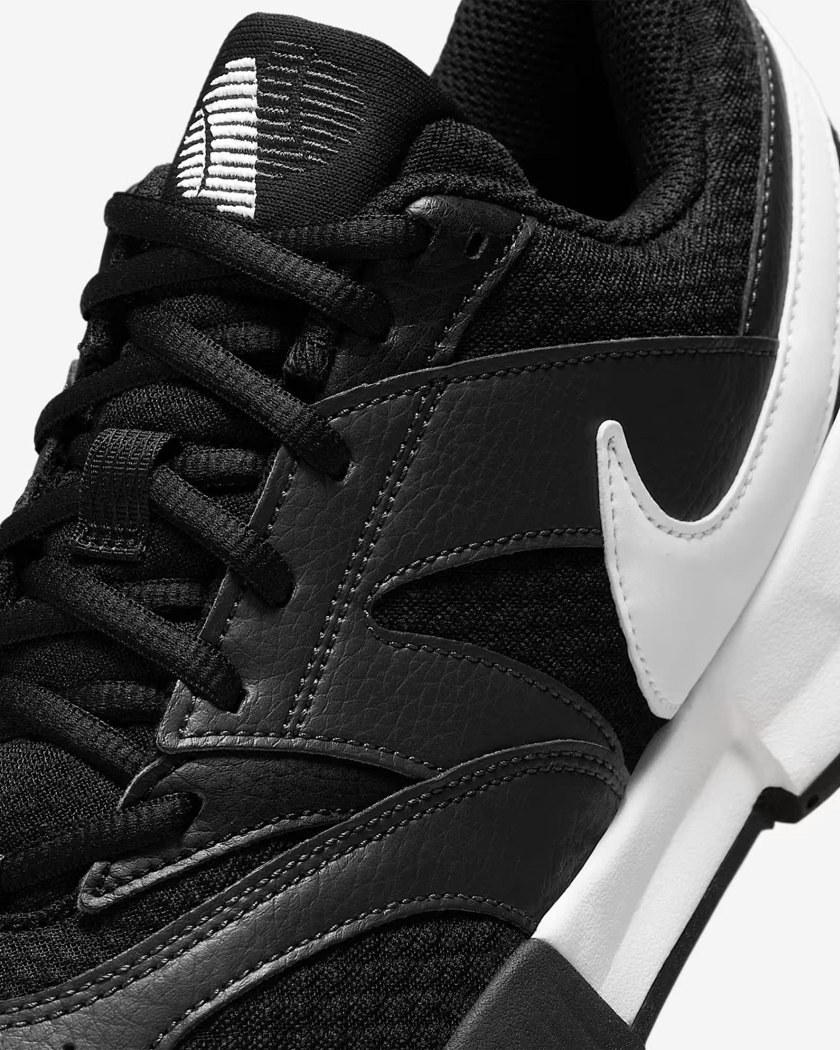 Giày Tennis Nike nữ FD6575-001