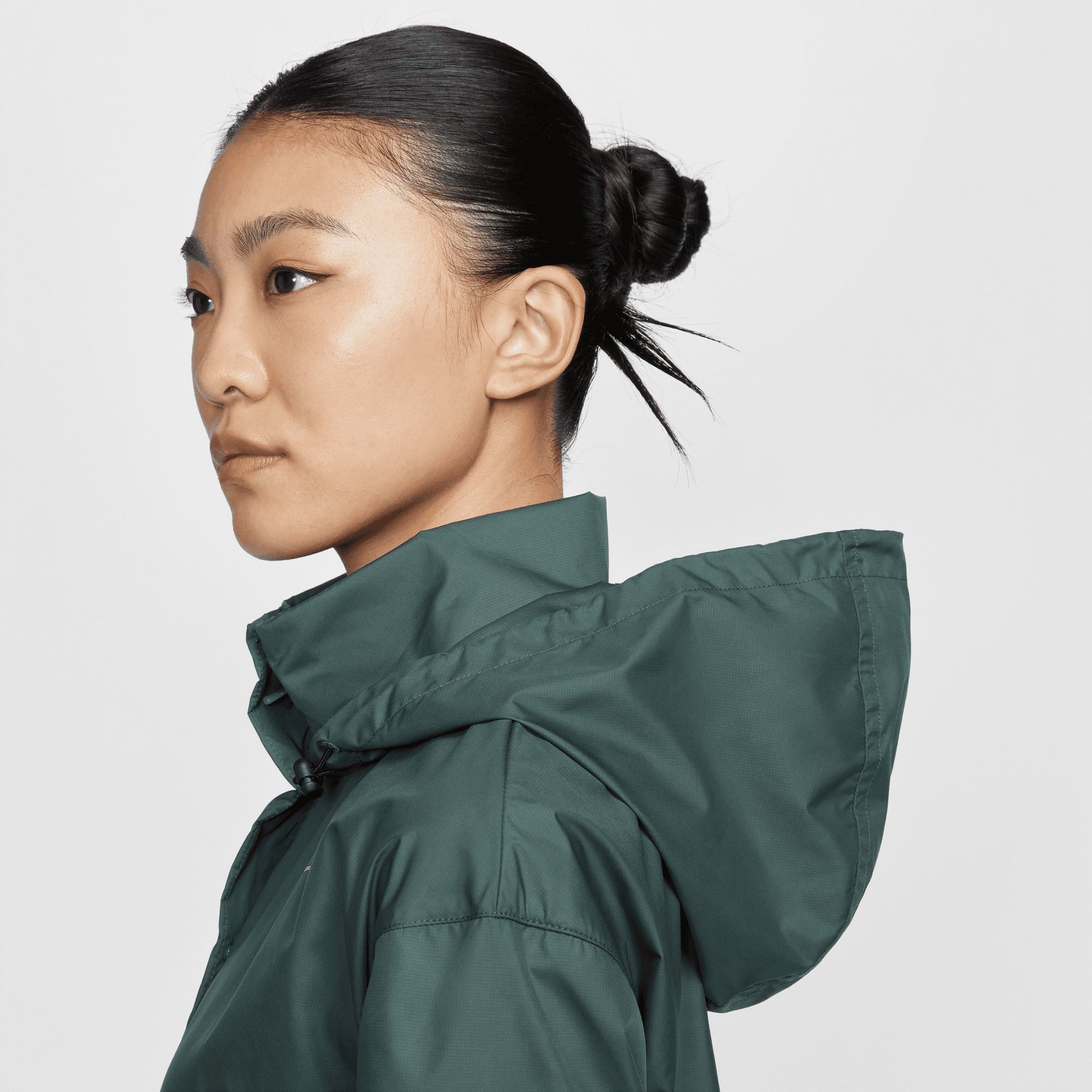 Áo running nike Fast Repel nữ FB7452-338