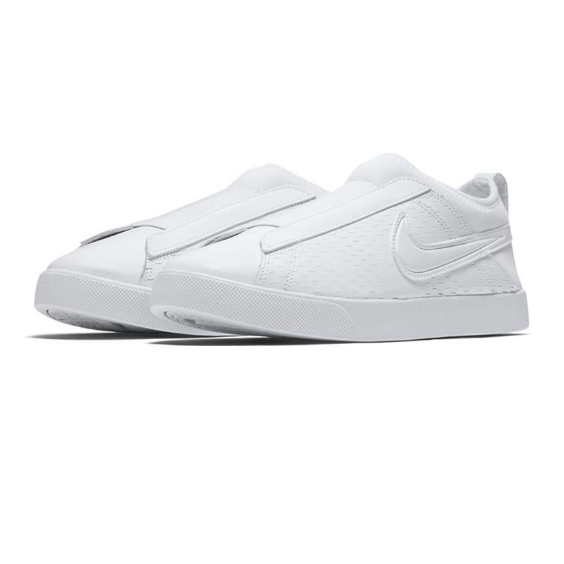 Giày sportswear Nike Racquette '17 Slip nữ 902861-100