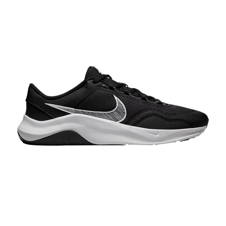  Giầy training NIKE LEGEND ESSENTIAL 3 nam DM1120-001 