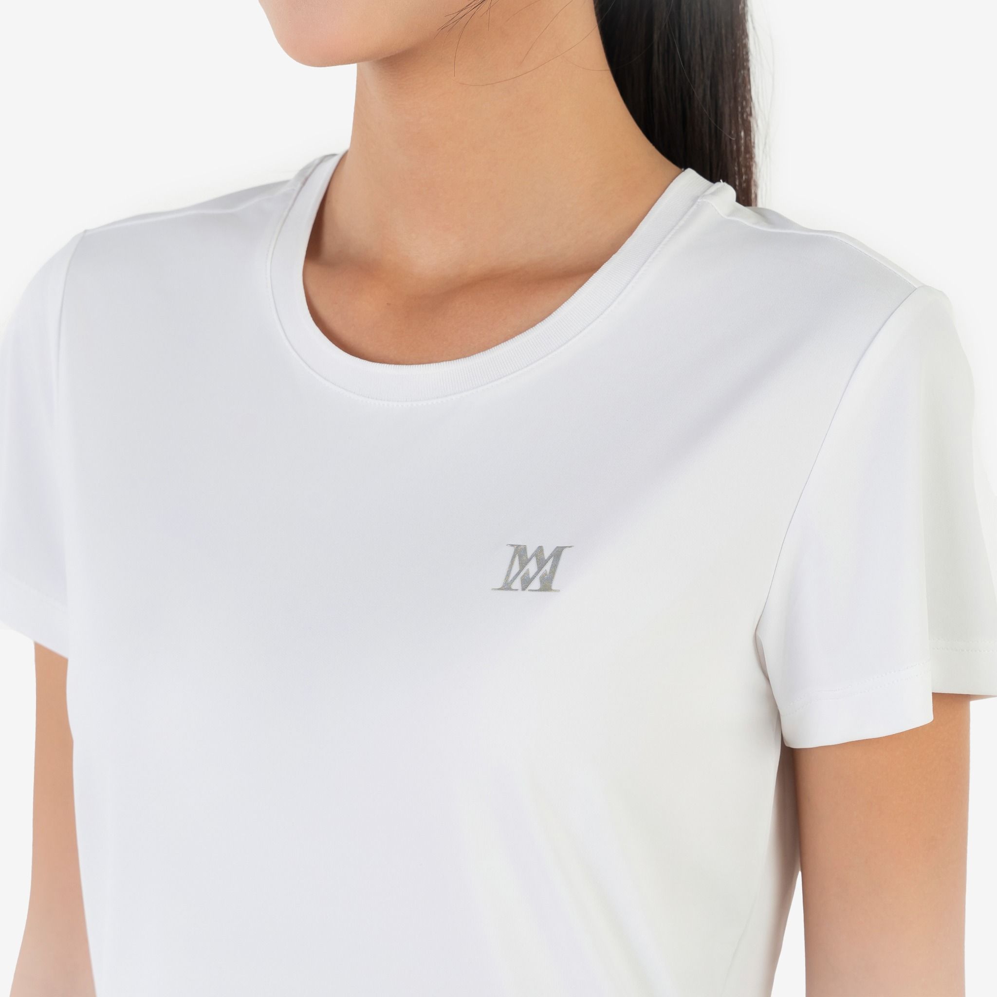 Áo Tshirt nữ AM màu trắng TSW2401-11