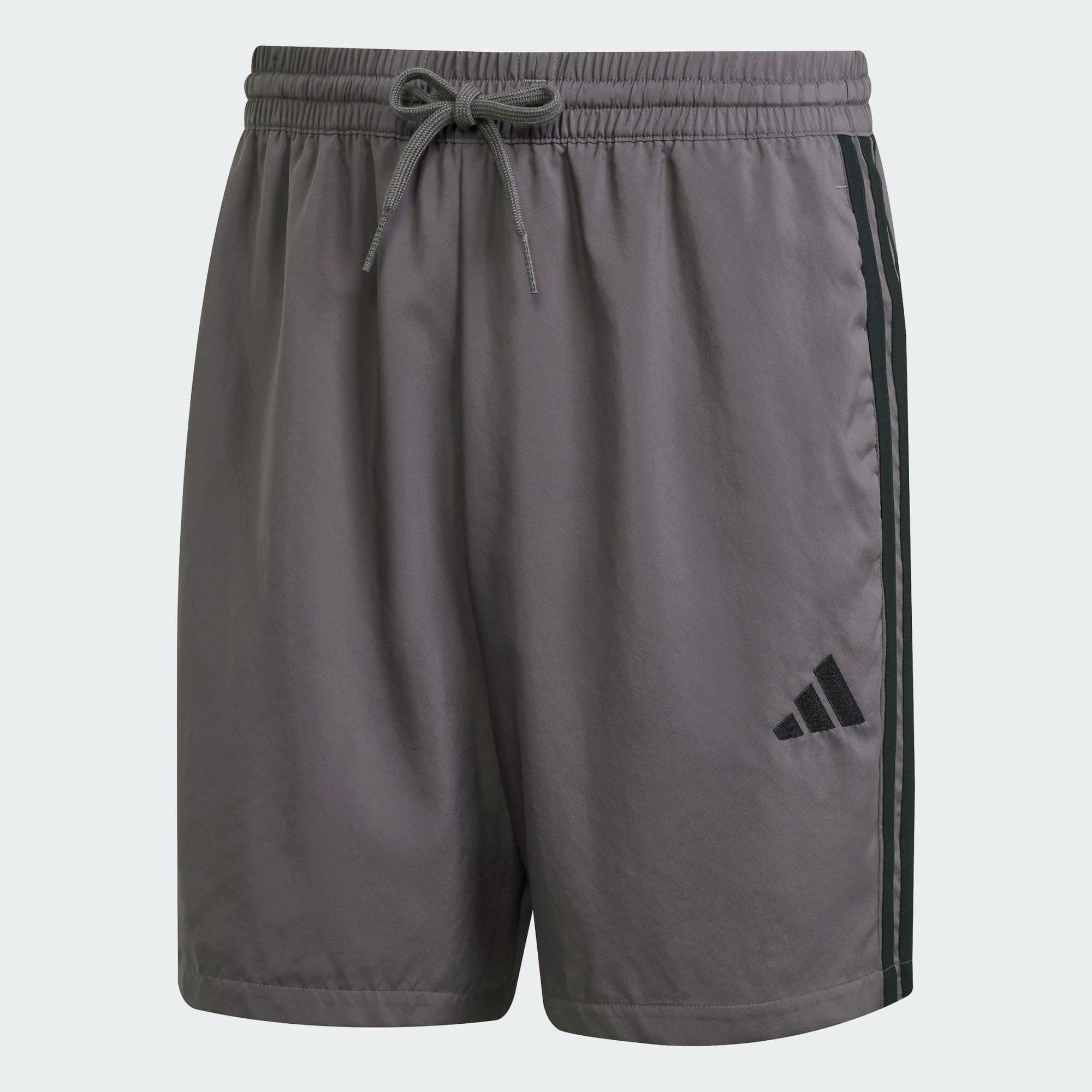 Quần 3-Stripes Chelsea Shorts Adidas nam IM7842