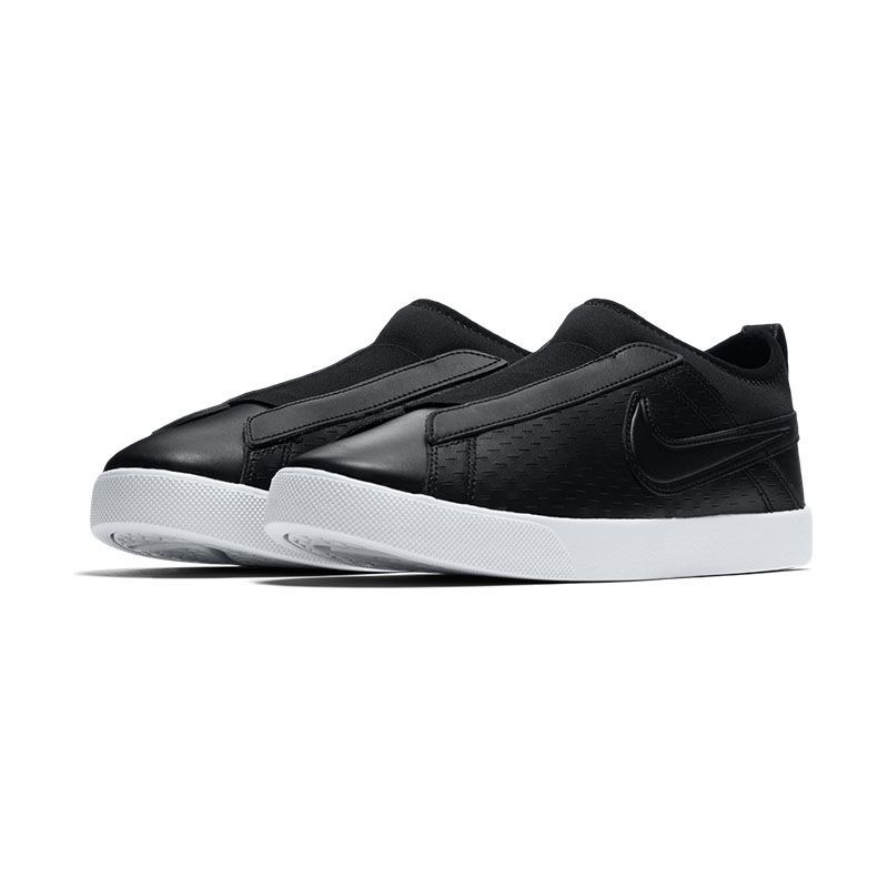 Giày sportswear nike RACQUETTE 17 SLIP nữ 902861-001