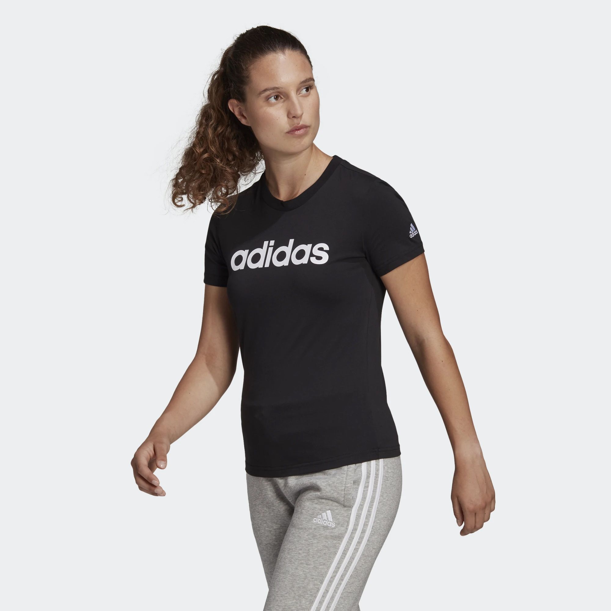  Áo thể thao adidas nữ GL0769 