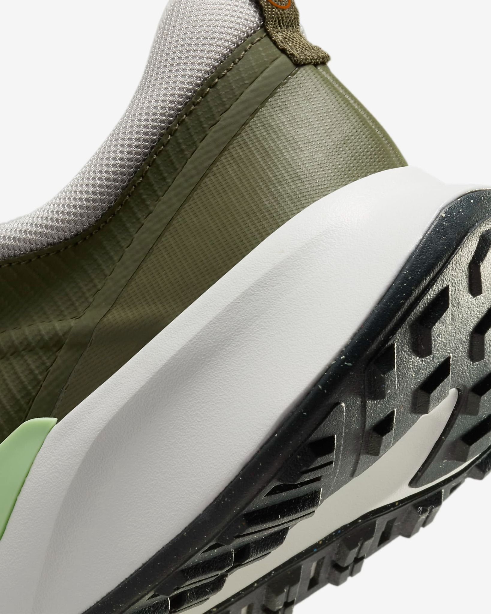 Giầy running nike Juniper Trail 2 nam DM0822-200
