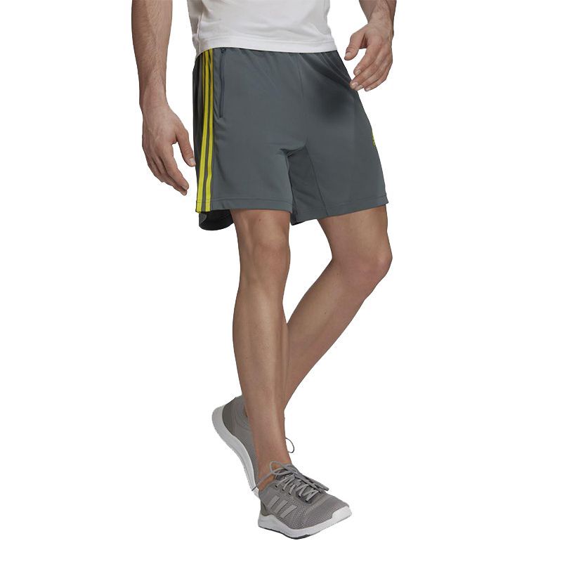 Quần training adidas 3-Stripes nam GM2143