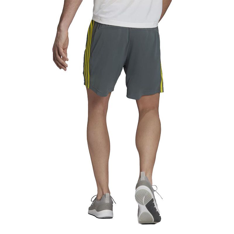 Quần training adidas 3-Stripes nam GM2143