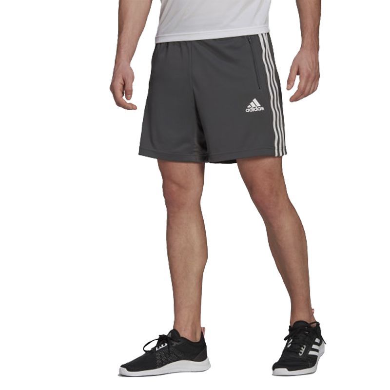 Quần training adidas Primeblue nam GM2146
