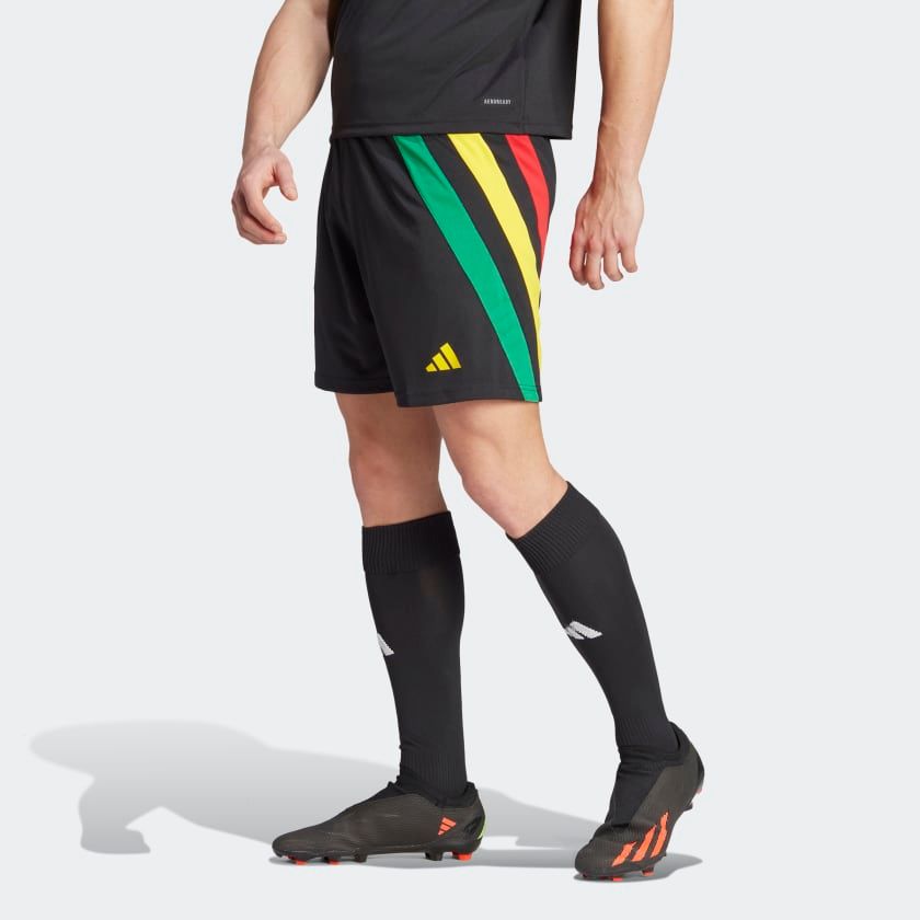 Quần bóng đá adidas nam IK5736