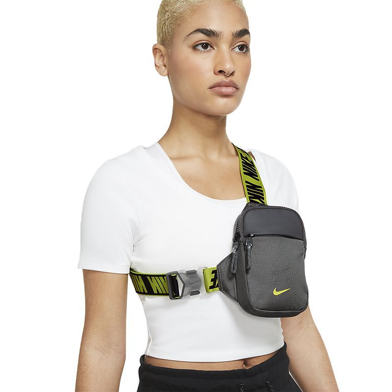 Túi sportswear Nike Sportwear Essentials Hip Pack BA5904-068