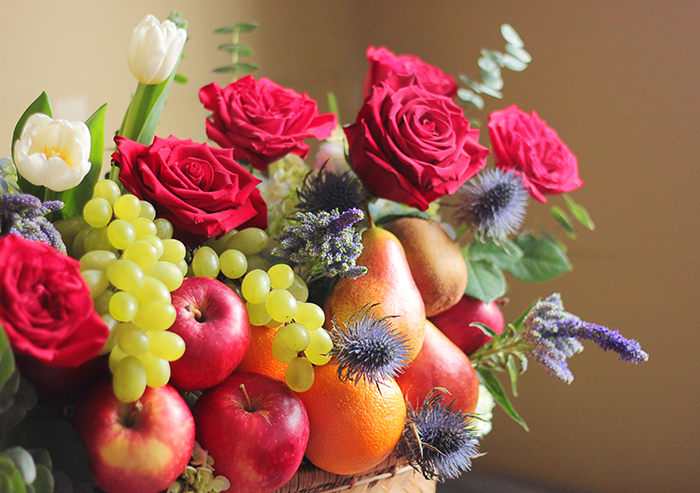 VITAMIN BASKET RED