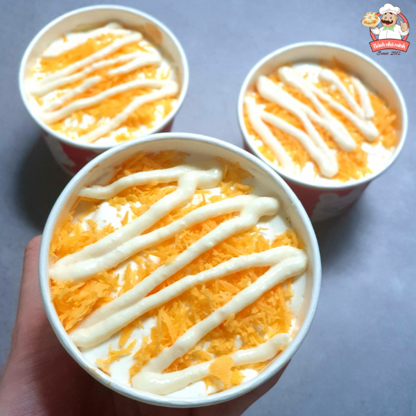  Thố bánh kem phô mai tươi phủ phô mai cheddar 