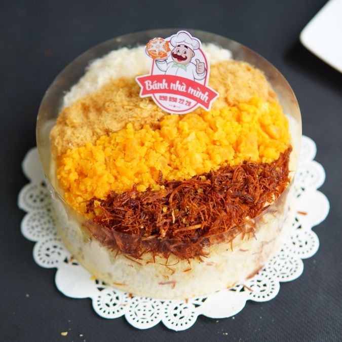 Bánh bông lan trứng muối Đa Sắc 4 loại topping