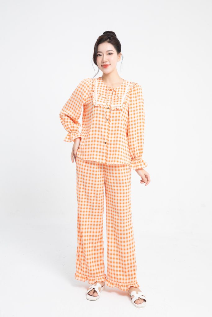 BỘ ĐỒ KẺ GINGHAM HW09692