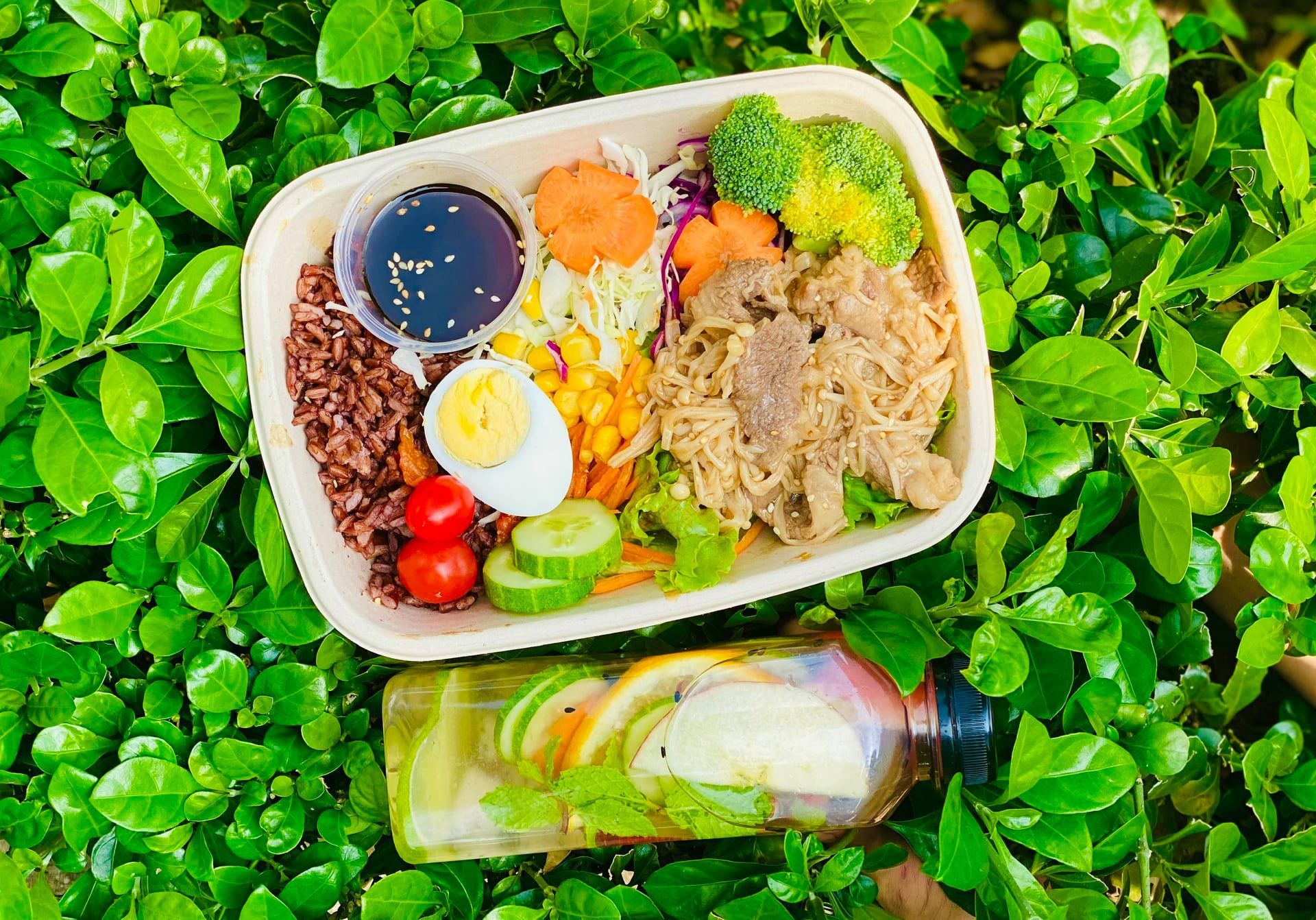HEALTHY - Bò Mỹ Xào Nấm Kim Châm
