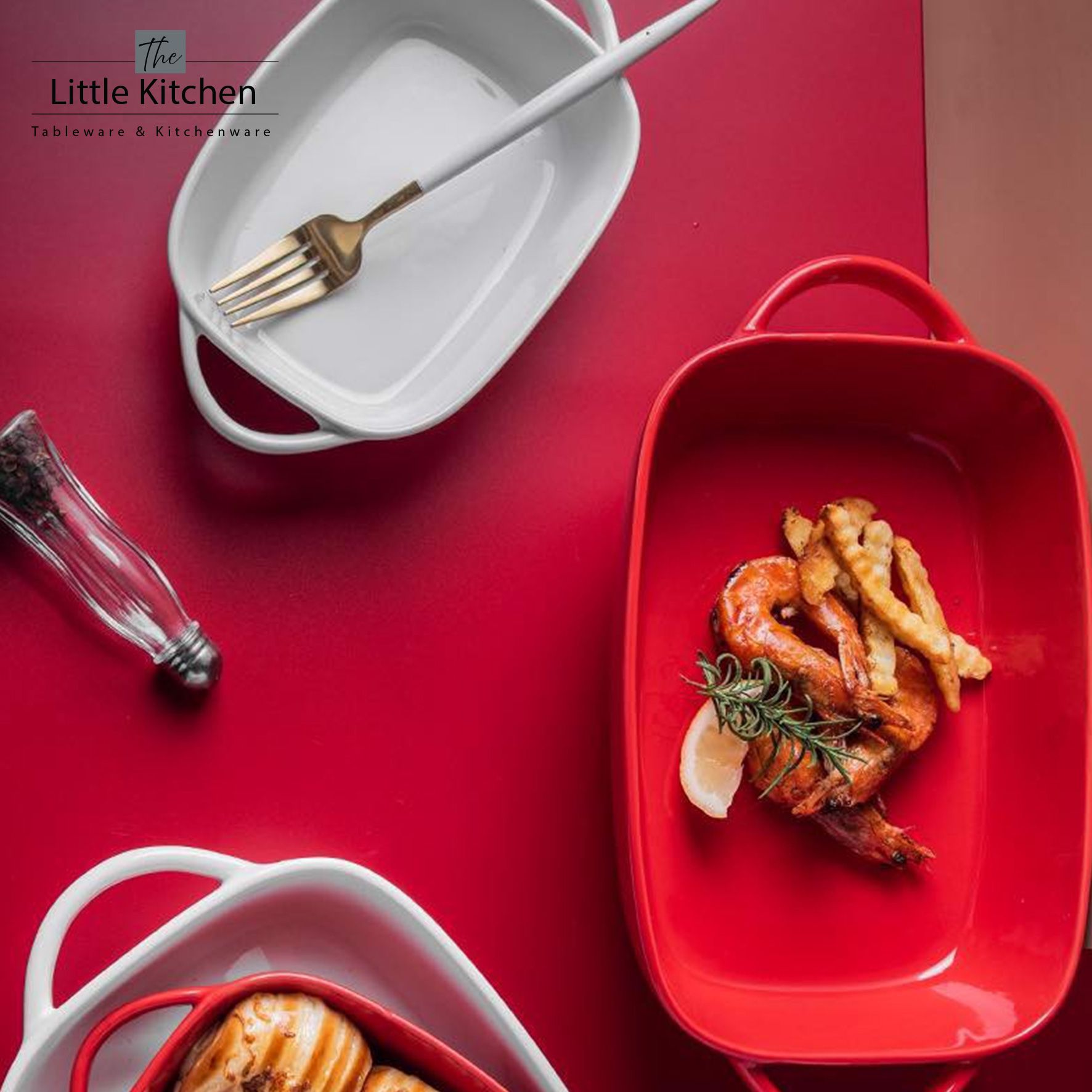 Set khay bỏ lò đỏ trắng, chất liệu chịu nhiệt cao, hạn dùng lâu dài, màu sắc bắt mắt
