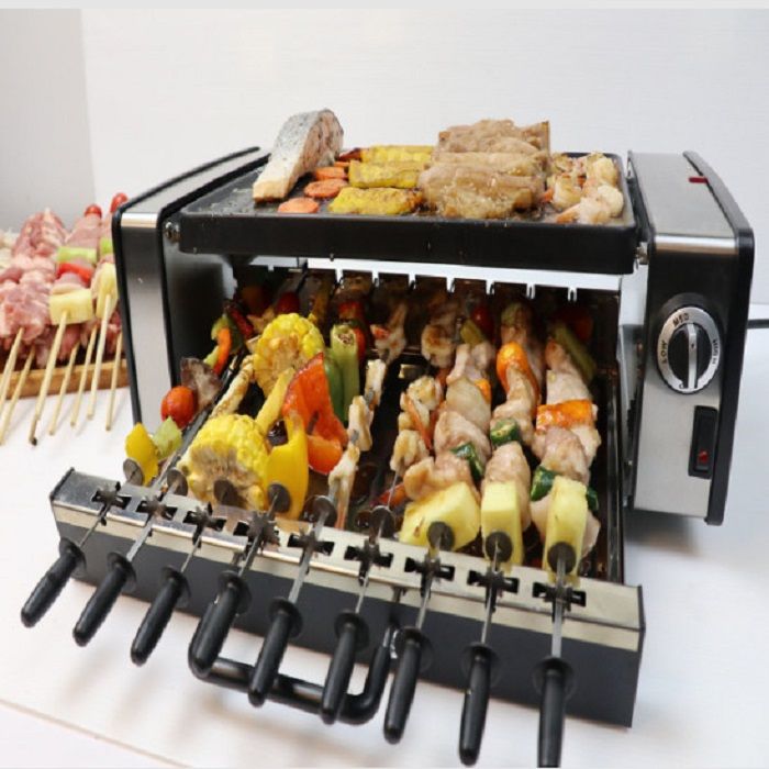 Bếp nướng không khói GM-H. Vừa nướng trên chảo vừa làm thịt xiên BBQ đồng thời.