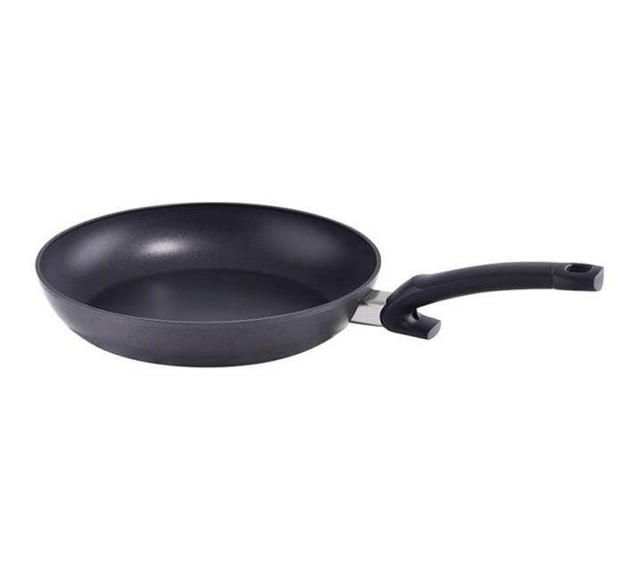  Chảo chống dính Đức Fissler Alux, 20cm & 24cm. Vật liệu nhôm đúc cao cấp. Chảo chống dính tốt và an toàn cho sức khỏe. 