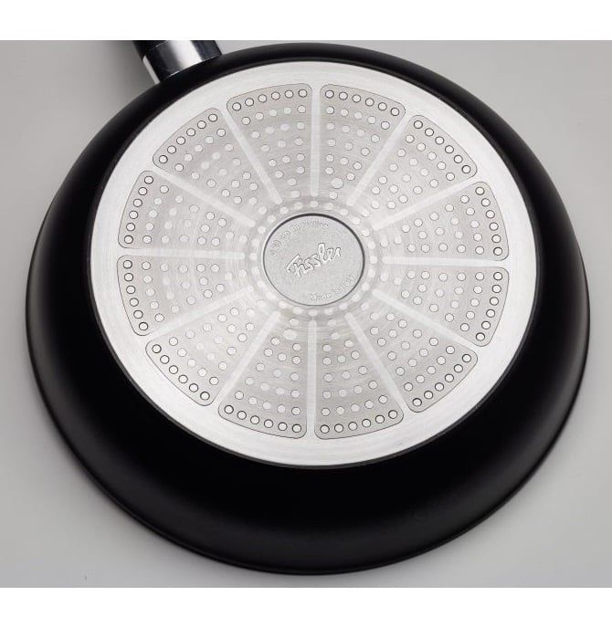 Chảo chống dính Đức Fissler Cenit Induction 20/24/28cm. Vật liệu nhôm đúc cao cấp. Dùng tốt trên mọi loại bếp.