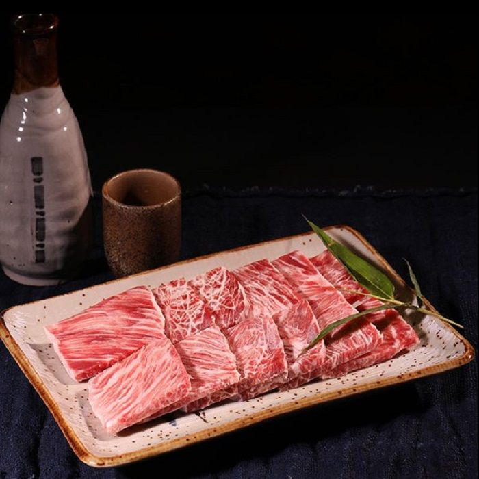 Thịt Bò FUJI Nướng Mỏng. Giá 700,000đ/kg (giá chưa bao gồm VAT và vận chuyển). 200gr/khay