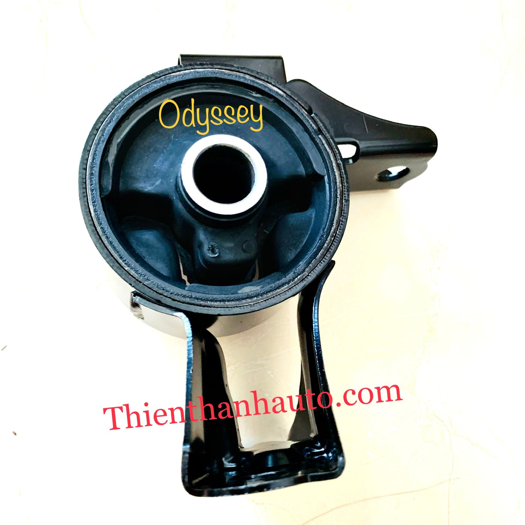 Cao su chân máy bên phải (phụ) Honda Odyssey 2005-2012 - Thienthanhauto.com