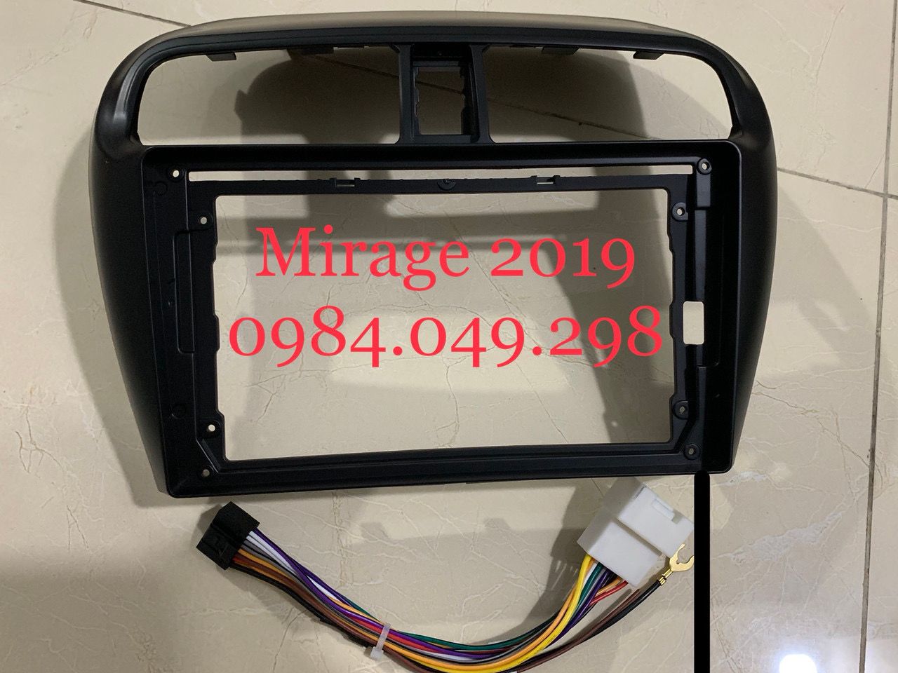 Mặt dưỡng màn hình Android Mitsubishi Mirage 2019-2020 - Thienthanhauto.com