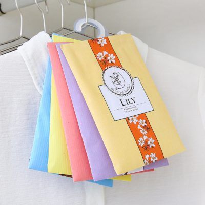 QUÀ TẶNG - Túi thơm TUTO5 thảo mộc thiên nhiên tinh dầu tự nhiên treo tủ quần áo, phòng tắm, phòng ngủ kháng khuẩn đuổi côn trùng.