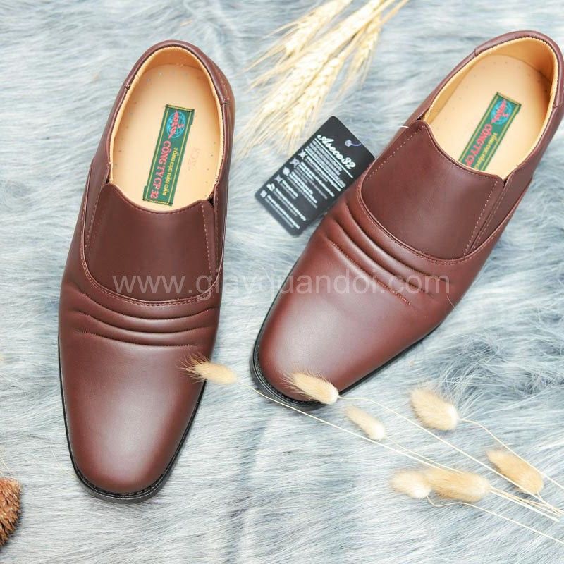 Giày Da Đế Vàng Mã 714 Màu Nâu Công Ty 32