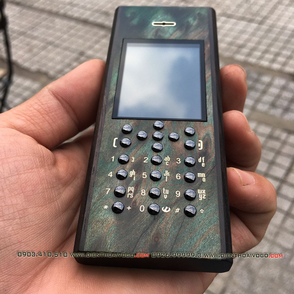  Điện thoại cao cấp Nokia 7210 