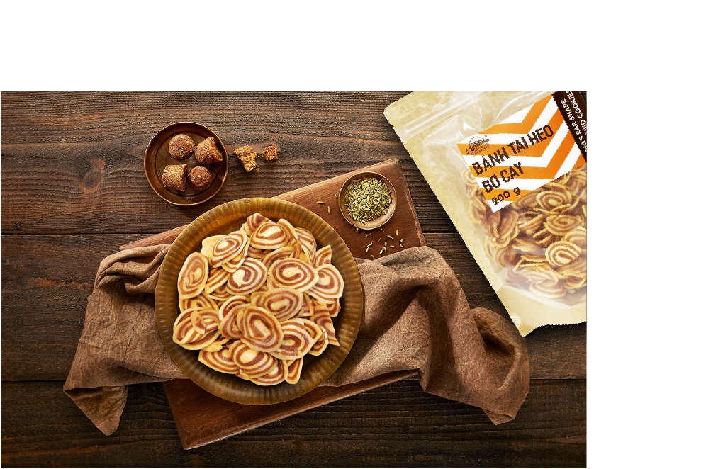 Bánh tai heo bơ cay (Pig's ear shape seasoned cookies)