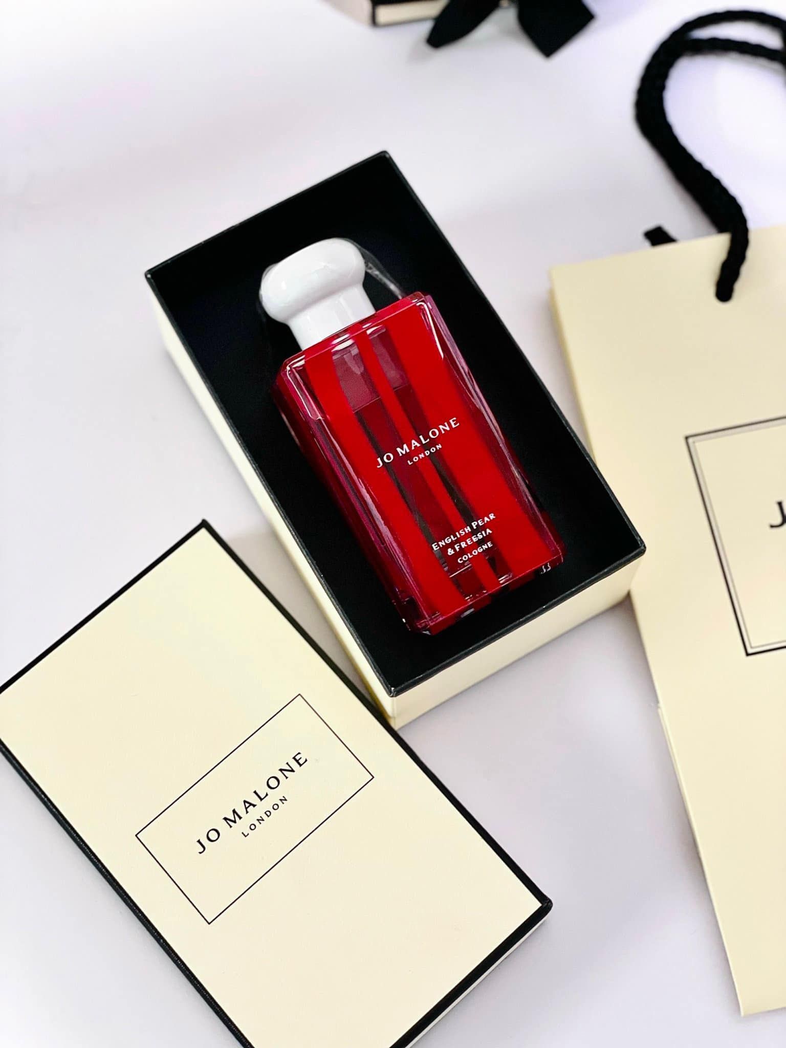 Jo Malone English Pear & Freesia Cologne Limited 2023