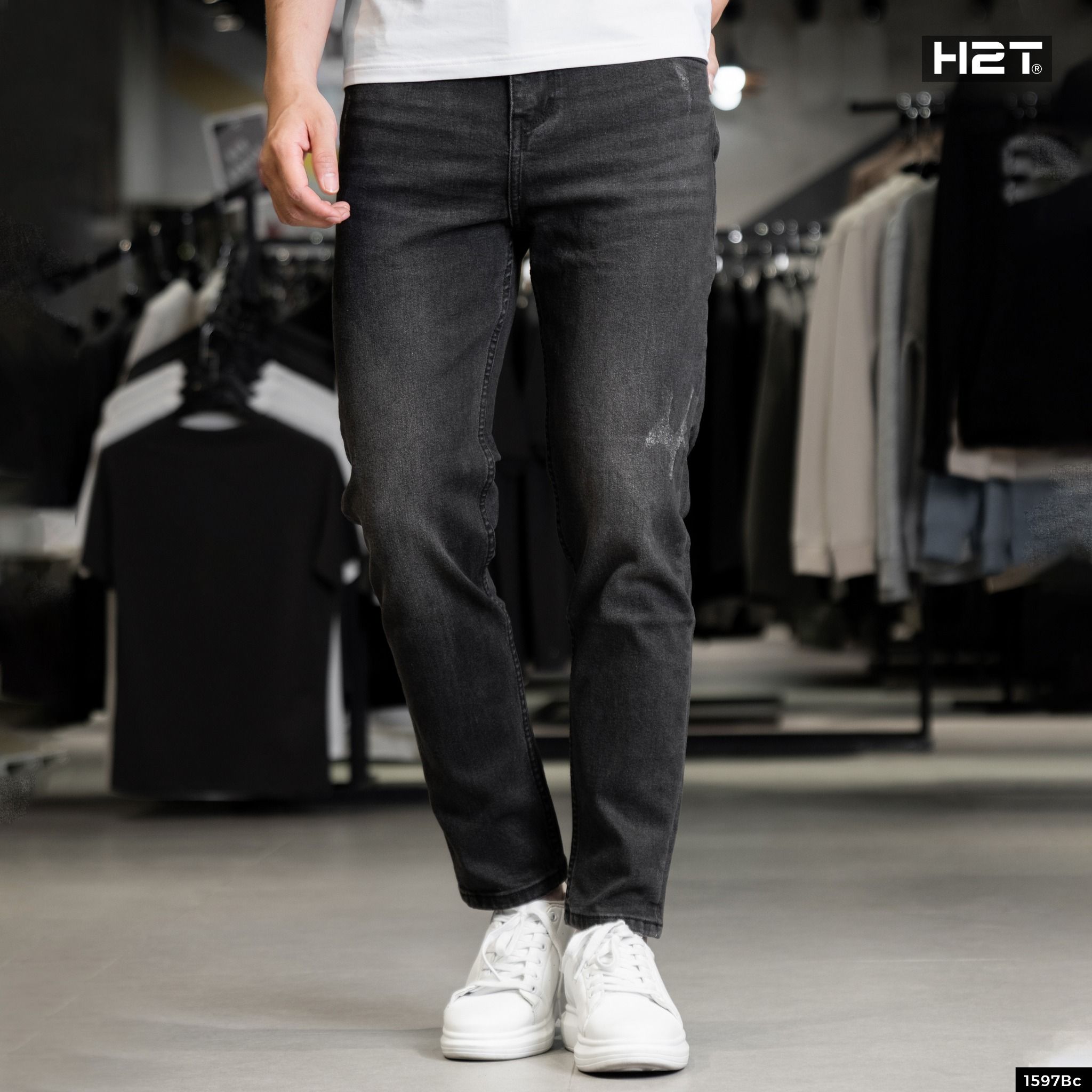  Quần Jeans Black Wash Slim Tapper Simwood Denim 1597 