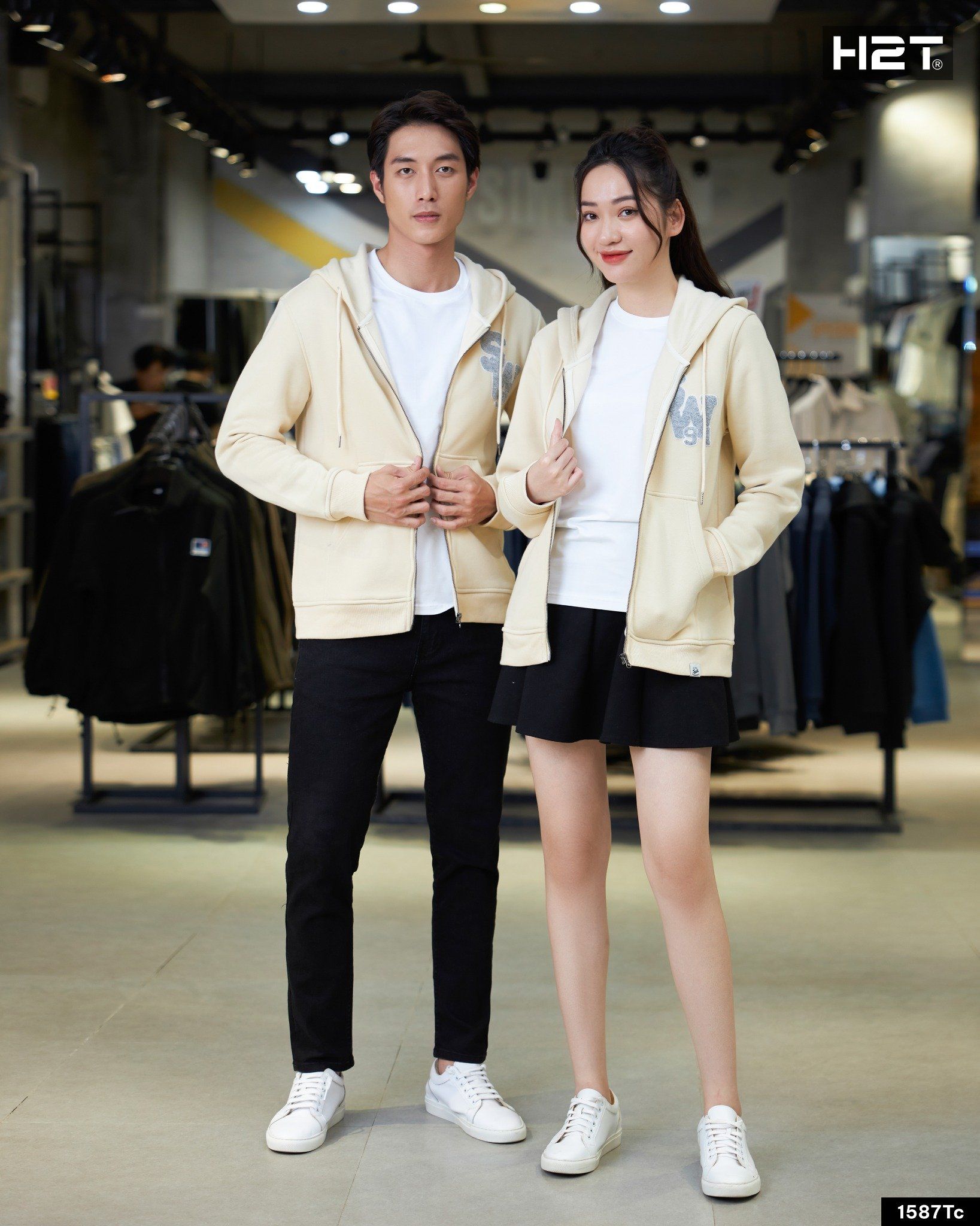 Áo Hoodie Zip Nỉ Bông Logo Thêu Xù SW91 1587