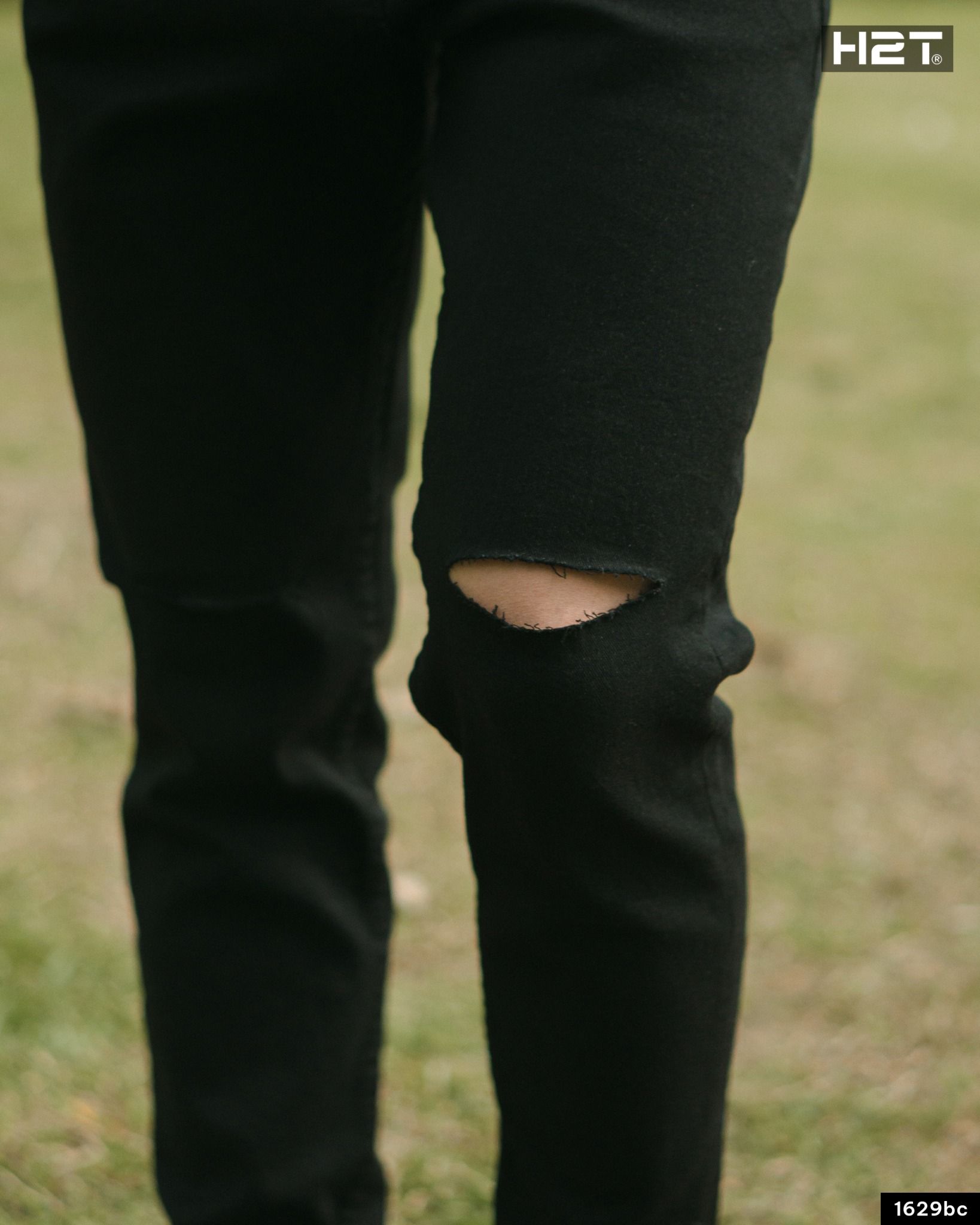 Quần Jeans Black Ripped Slim Tapper 1629