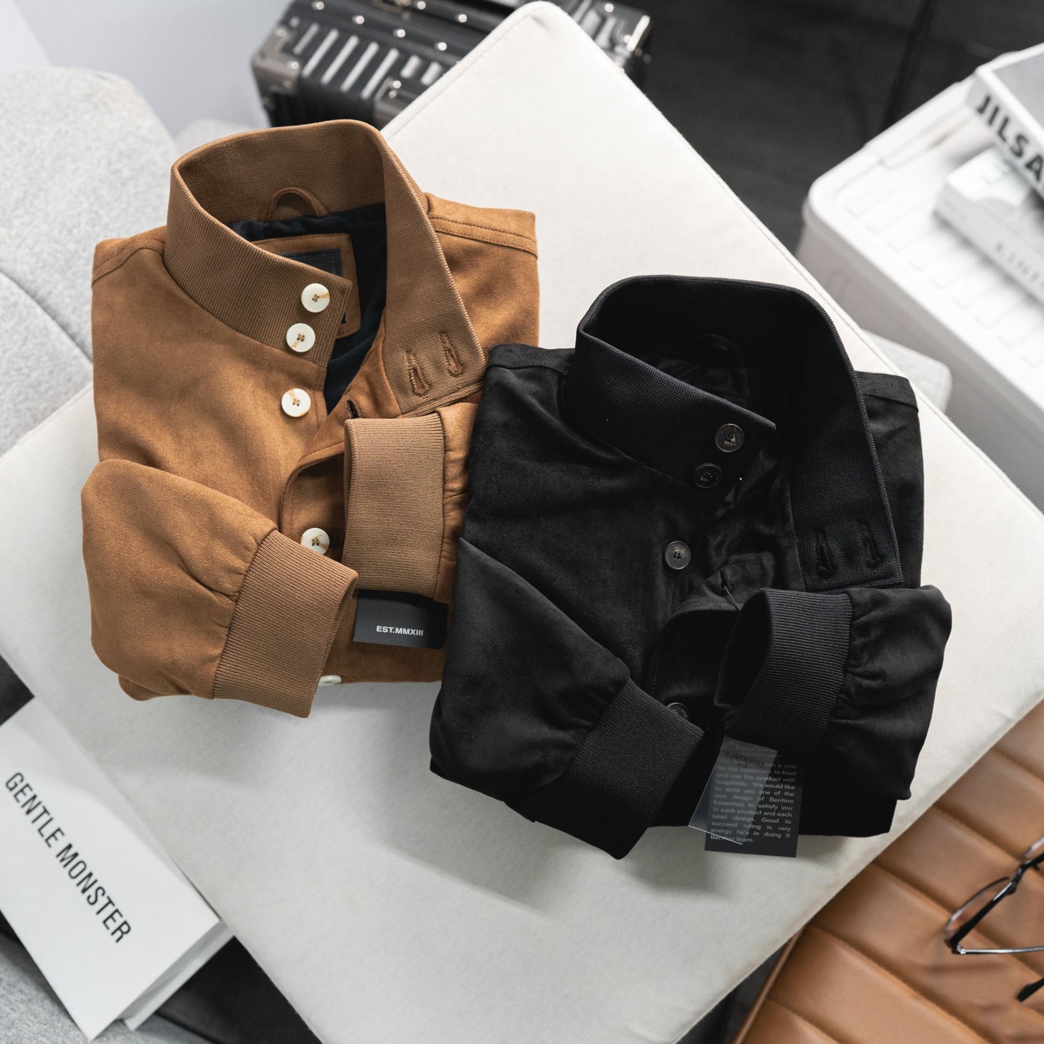 Áo Bomber Suede Jacket Cổ Trụ Khuy Cài 1672