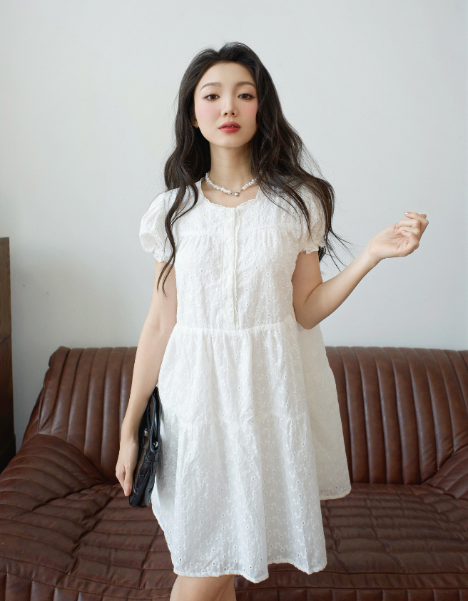 ĐẦM KIỂU LENNA