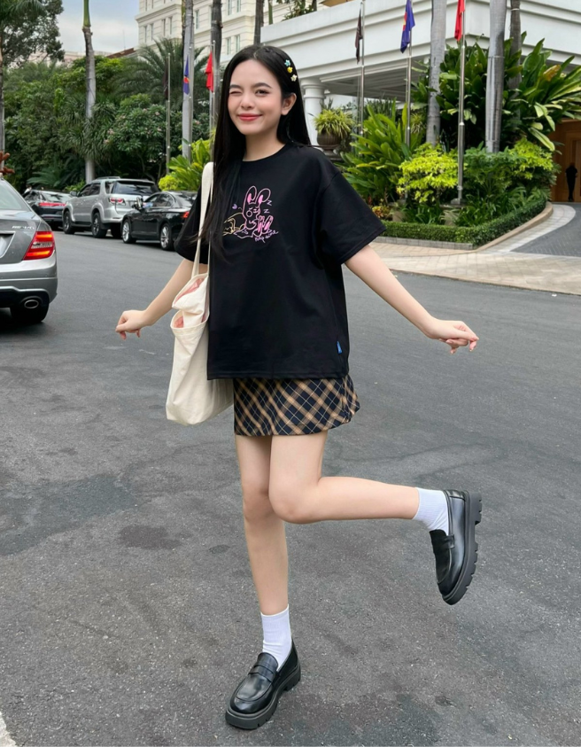 VÁY NGẮN CREAMY