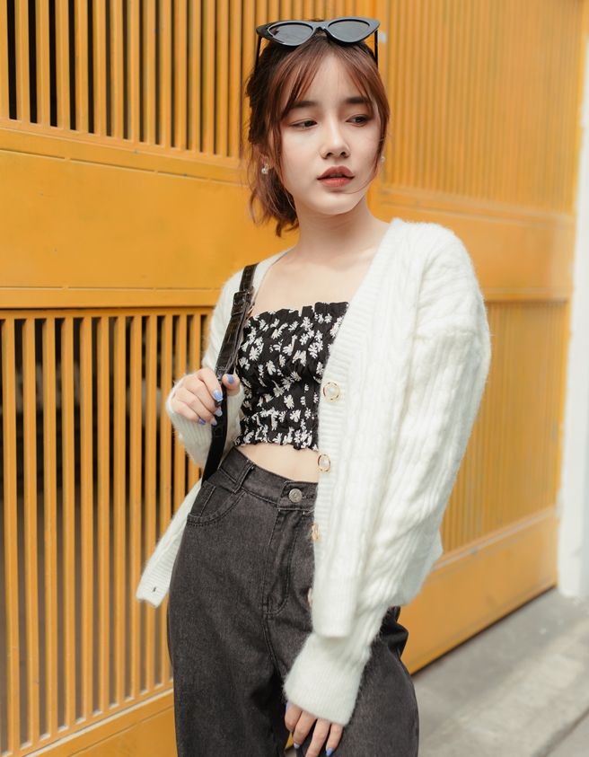 Short Sweater Coat - 810