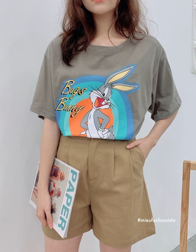 TM Bugs Bunny