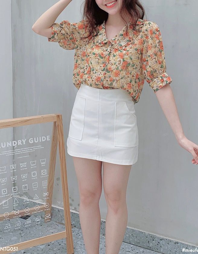 Two Pockets Skirt