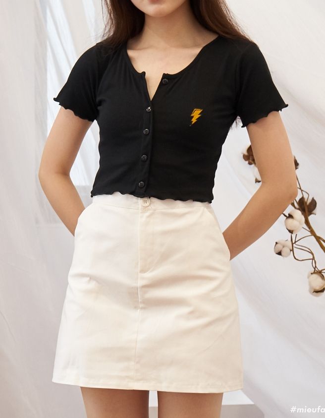 Anna Tia Chớp