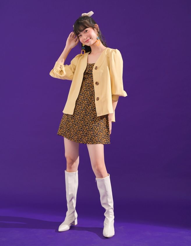 Aki Top