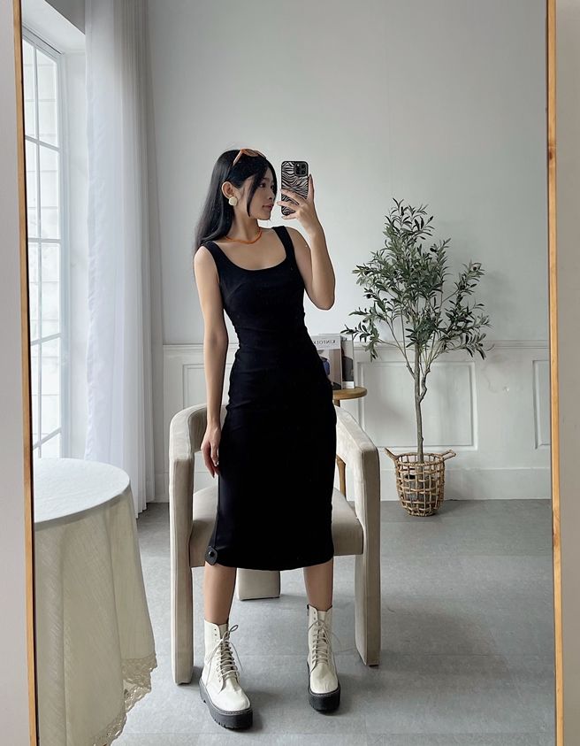 Regina Dress
