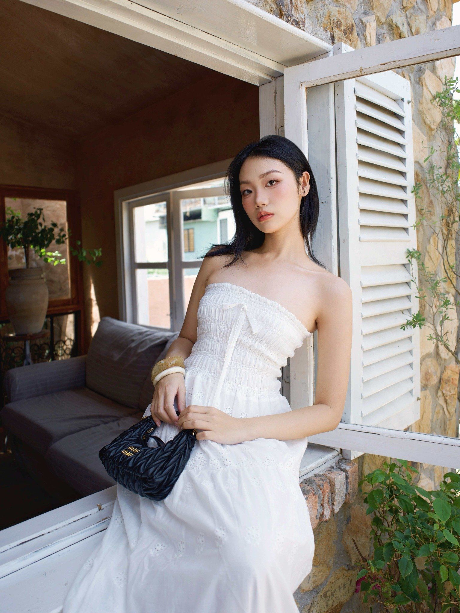 ĐẦM KIỂU DAYLILY