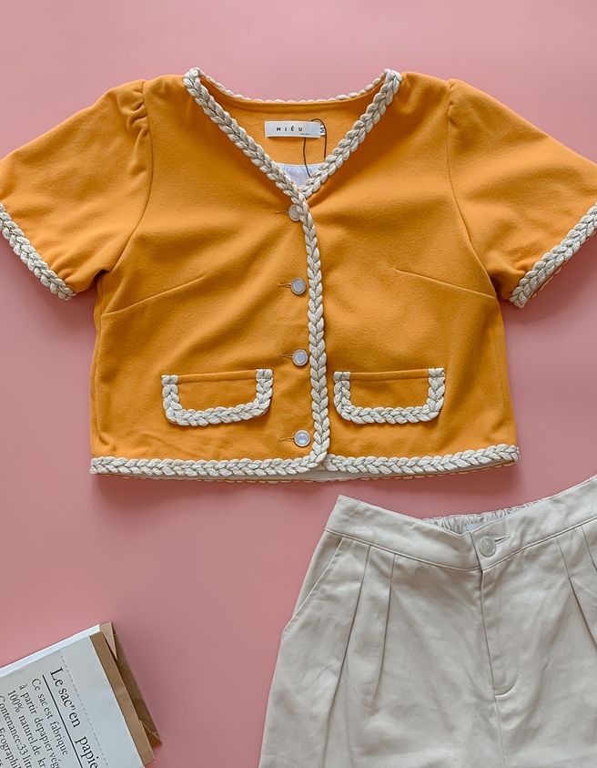 Lona Jacket