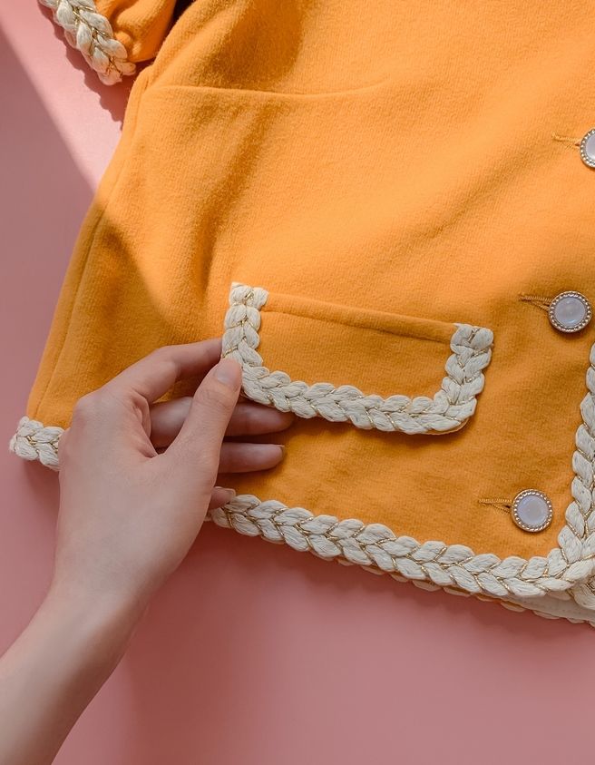 Lona Jacket