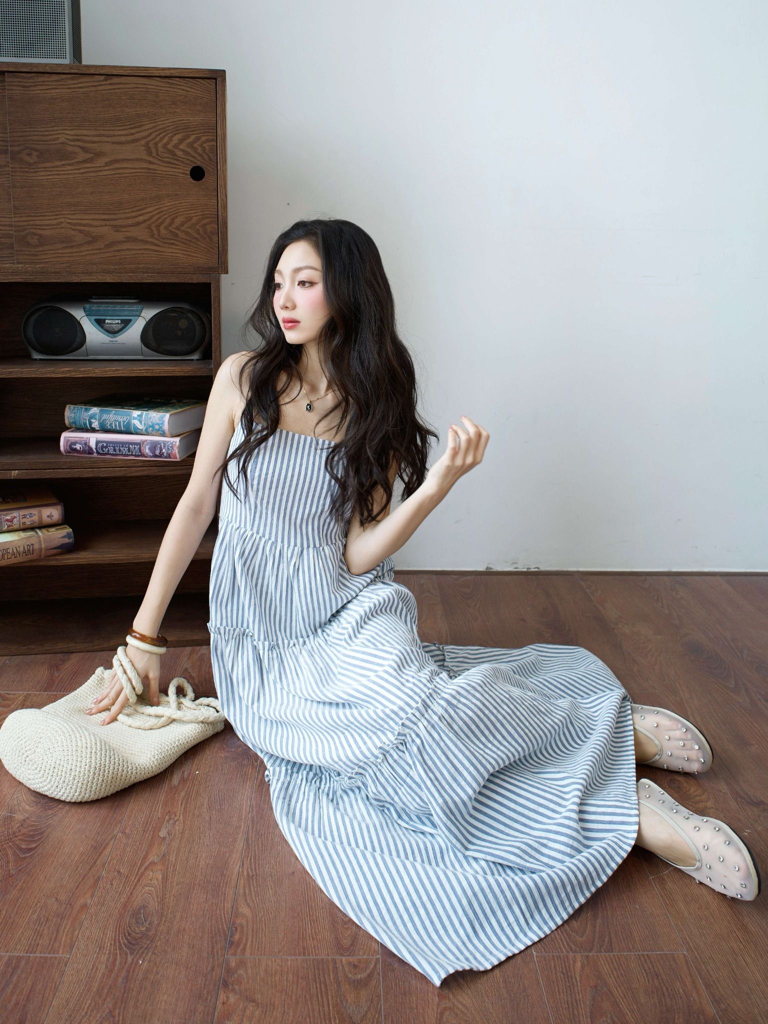 ĐẦM KIỂU CINTRINE